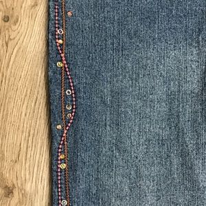 # Capris Cosmo Politan Jeanswear Embellished Capri Jeans Sz 10P
